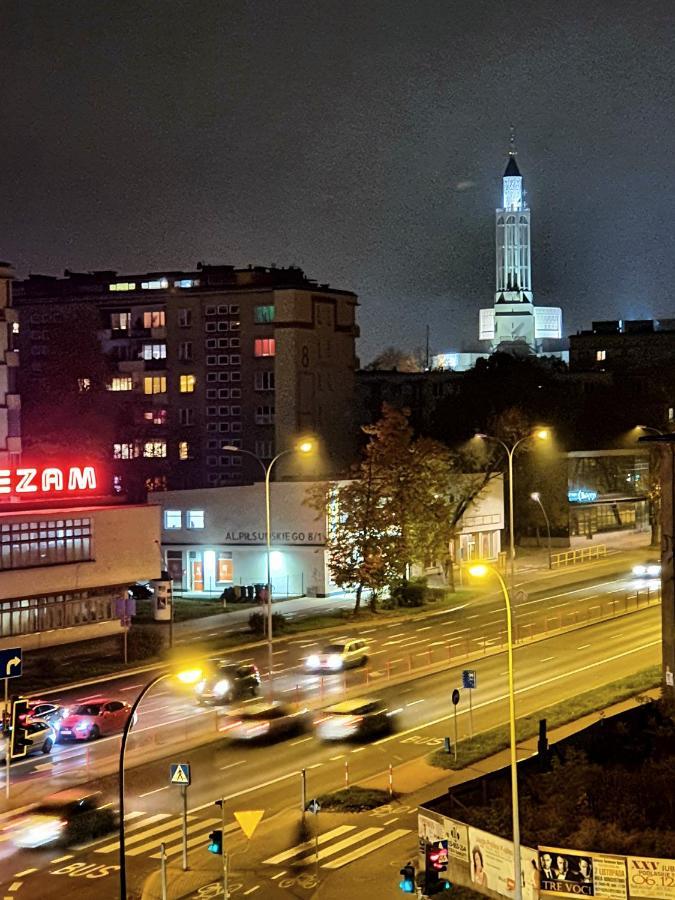 Chill Toronto Apartman Białystok Kültér fotó